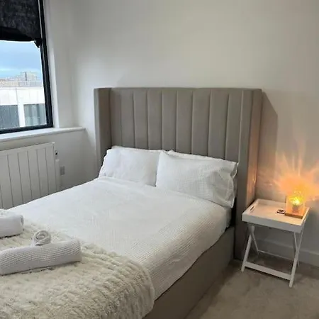 Stylish & Cosy One Bedroom Condo Manchester Exterior photo