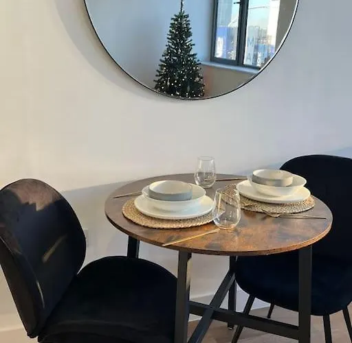 Stylish & Cosy One Bedroom Condo